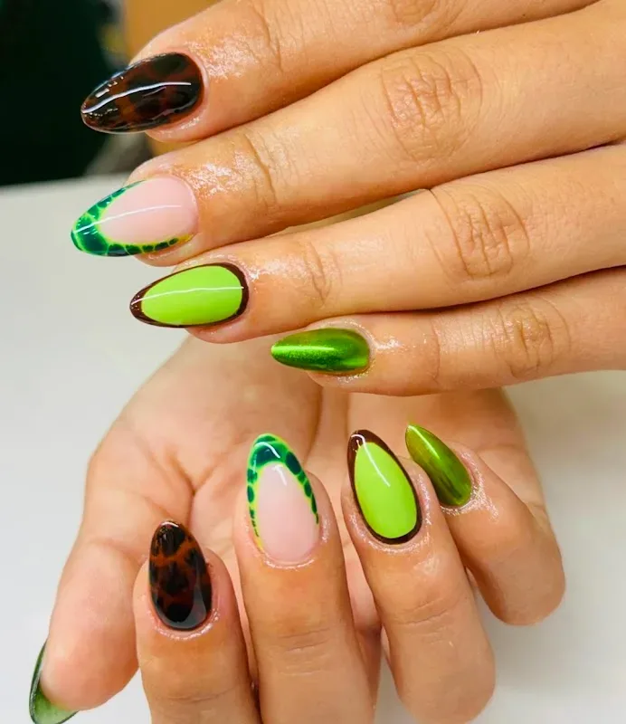 AMAZING NAILS LASHES & BROWS — Nail salon in Riverview